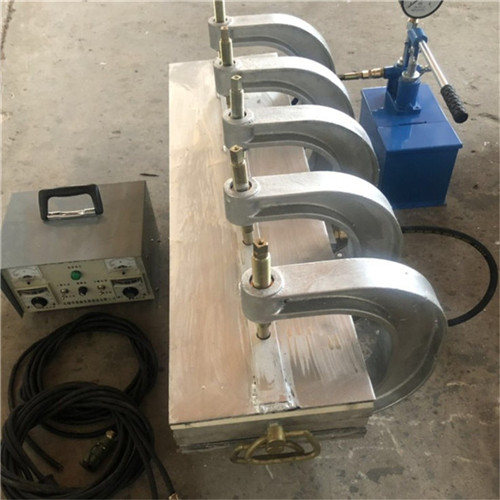 發(fā)貨啦，發(fā)貨啦 10臺皮帶硫化機再次發(fā)往新疆克拉瑪依