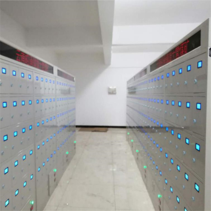 中重智能一批礦燈充電柜發往四川遂寧