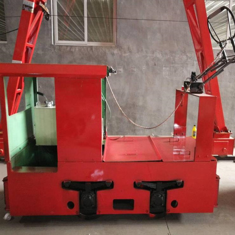 中重智能一批電機車發往安徽巢湖