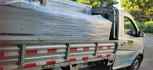 中重智能一批洗靴機發往山西大同